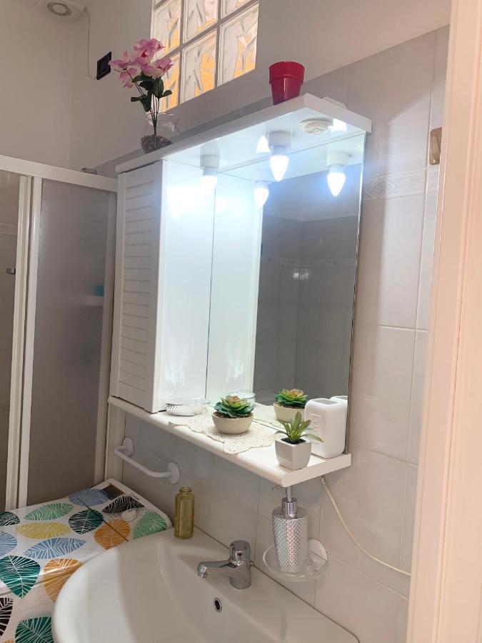 Casa Girasole 1 Apartment Sanremo Luaran gambar