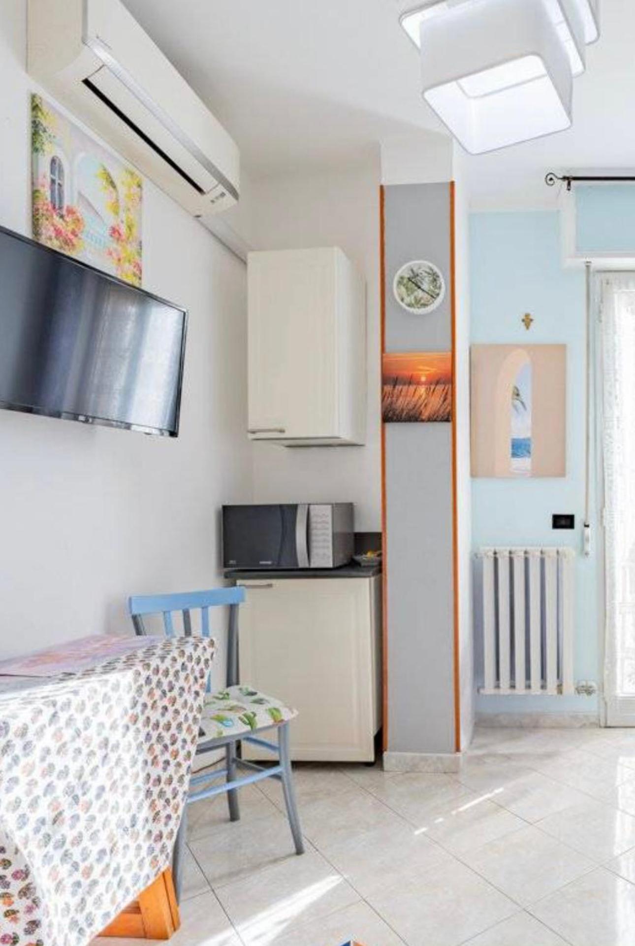 Casa Girasole 1 Apartment Sanremo Luaran gambar